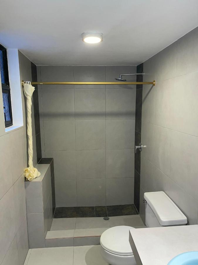 Alston Inn Hotel Quito Luaran gambar