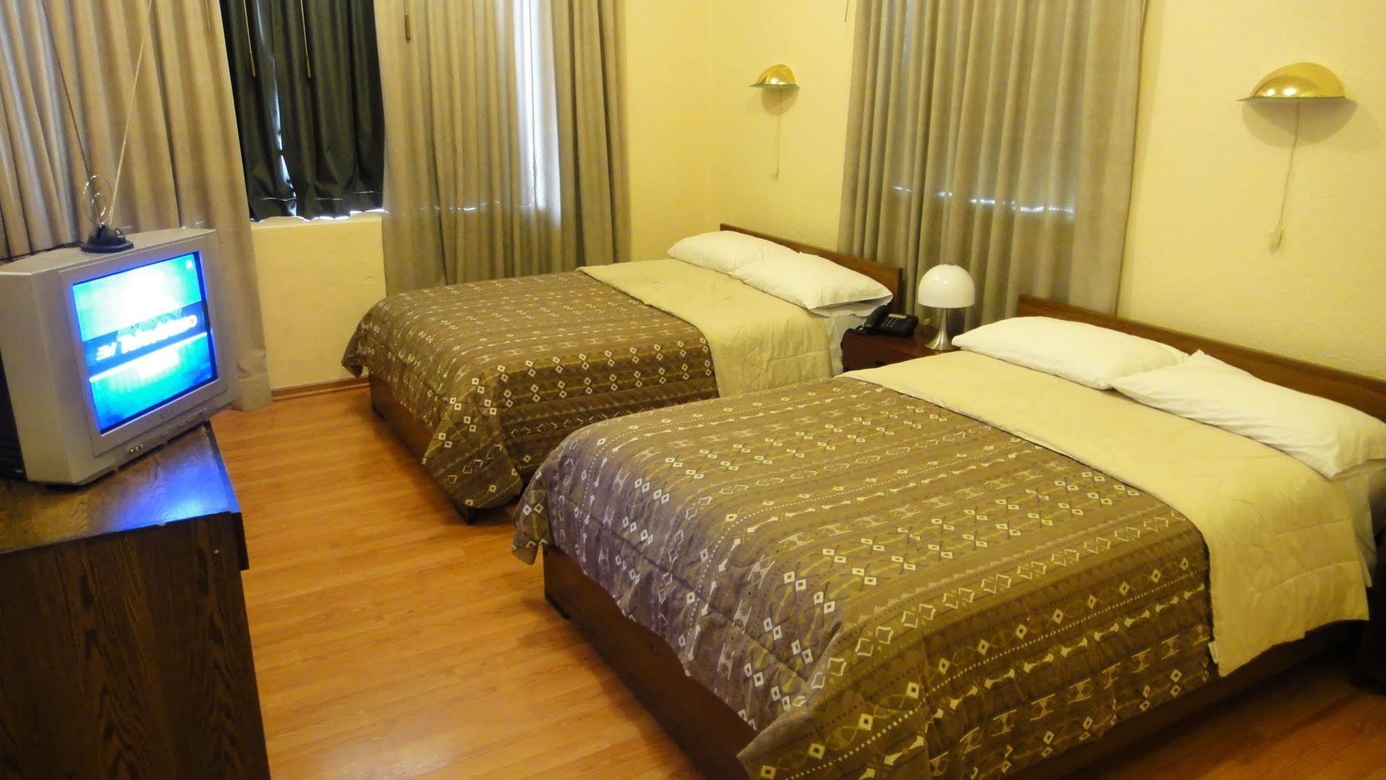 Alston Inn Hotel Quito Luaran gambar
